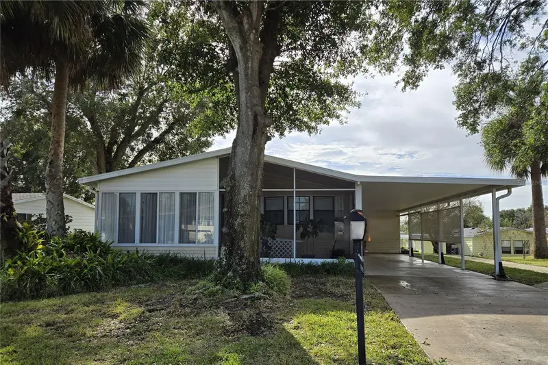 3740 N Citrus Cir #709, FL
