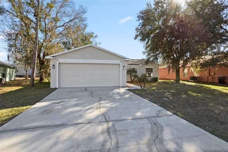 719 Waxwing Ct, FL