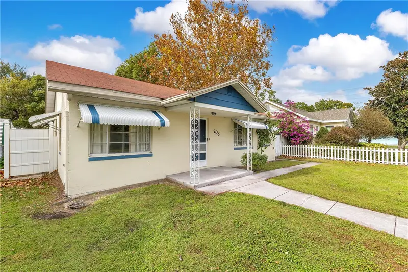 706 Massachusetts Ave, FL