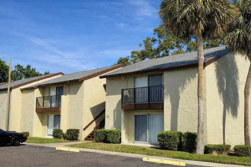 4215 E Bay Dr #1702b, FL