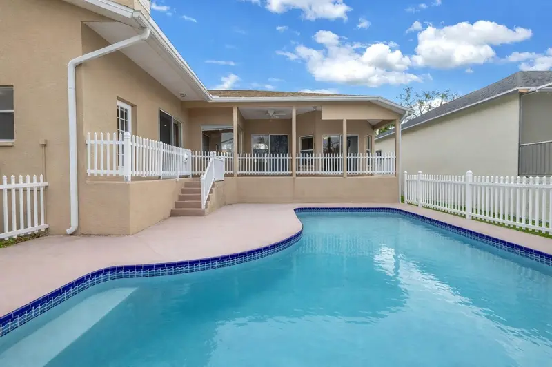 7380 Pebble Beach Ln, FL
