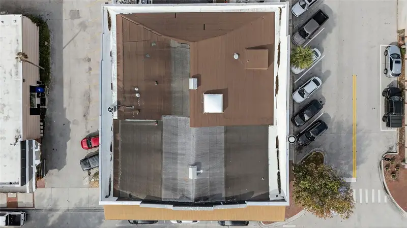 219 Broadway, FL