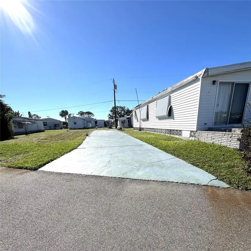 234 Trailorama Dr, FL