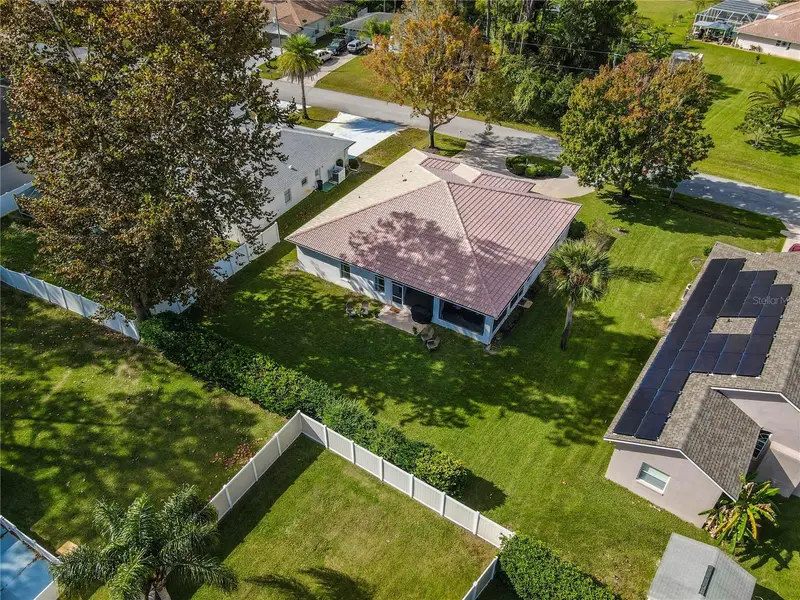 42 Woodlyn Ln, FL