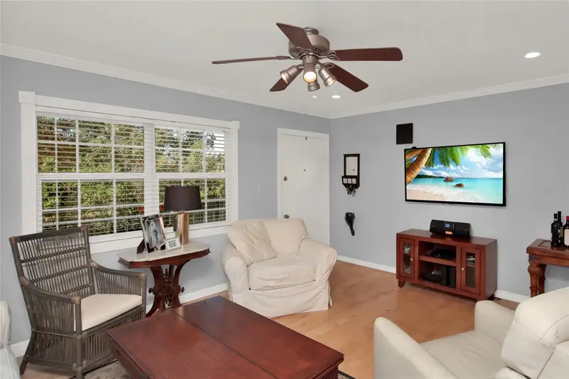 2500 Lee Rd. #222, FL