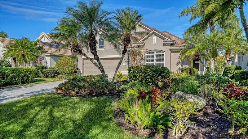 6519 Oakland Hills Dr, FL