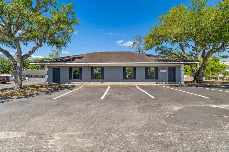 7517 Little Rd, FL