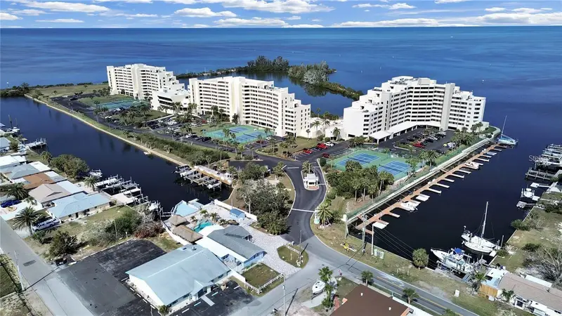 5915 Sea Ranch Dr #211, FL