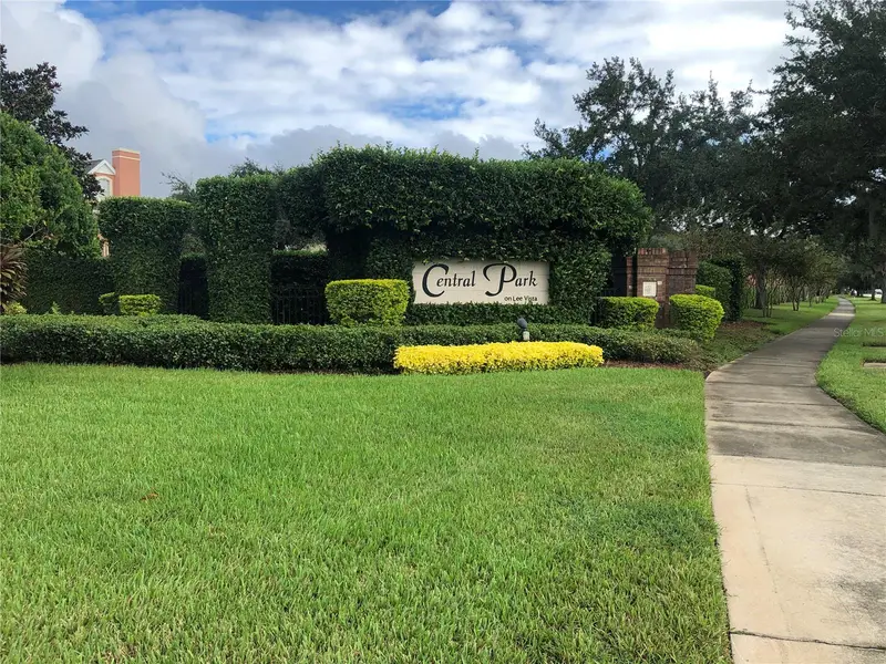 9061 Lee Vista Blvd #1306, FL