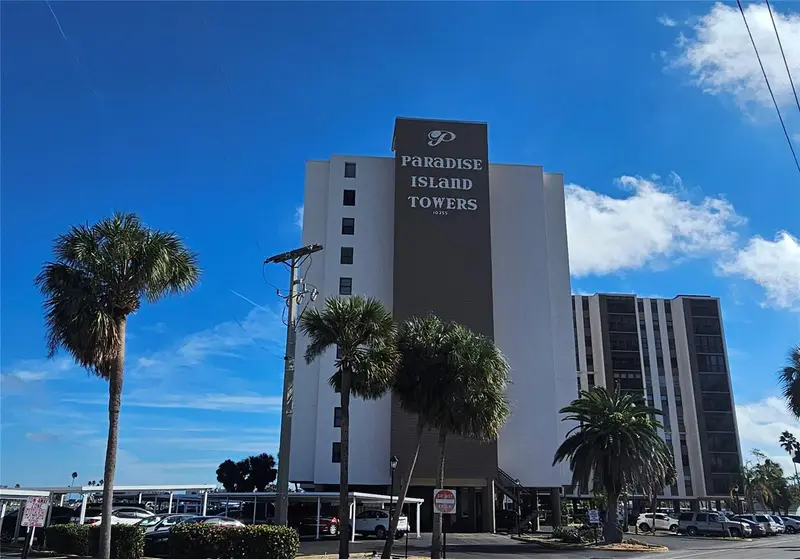 10355 Paradise Blvd #710, FL