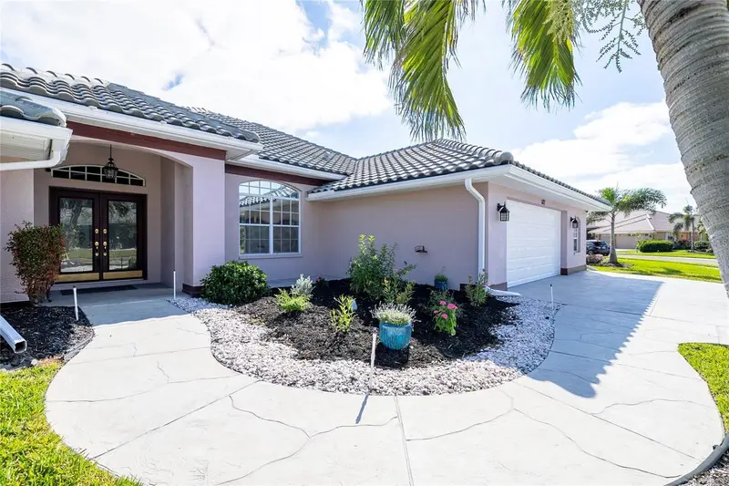 521 Pennyroyal Pl, FL