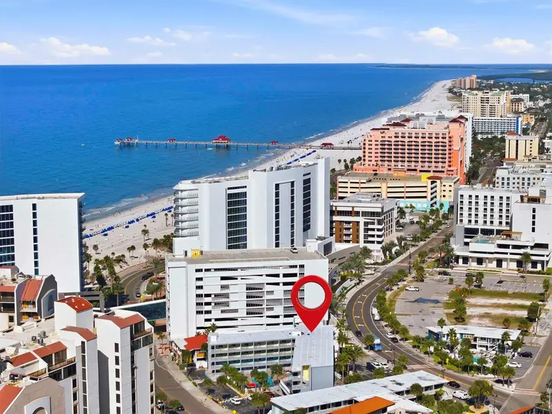 445 S Gulfview Blvd #113, FL