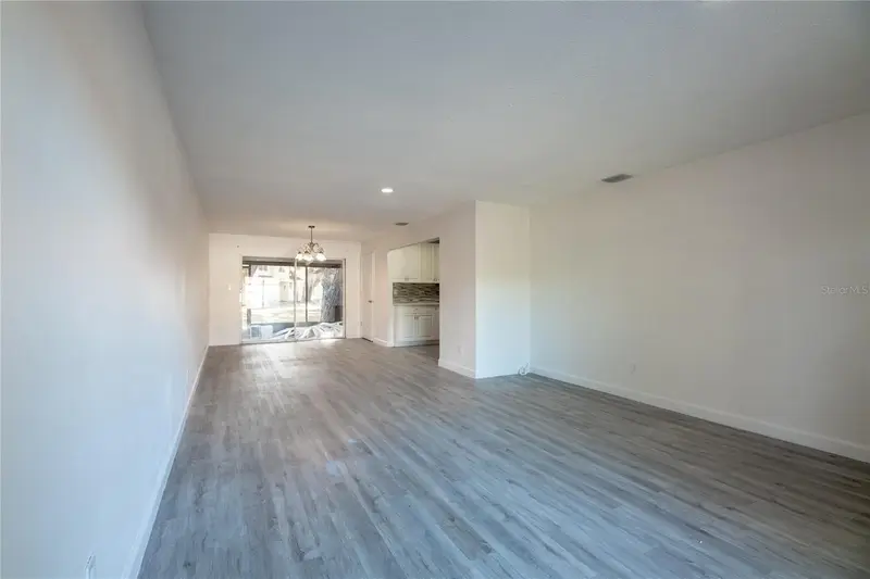 244 Amherst Ave #16, FL