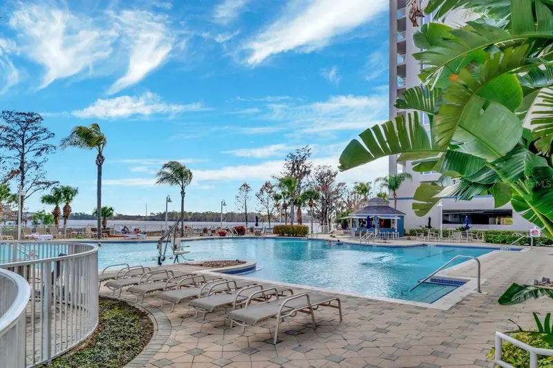 13427 Blue Heron Beach Dr #306, FL