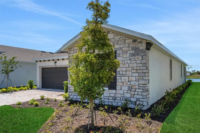 17035 Cottontail Cir, FL
