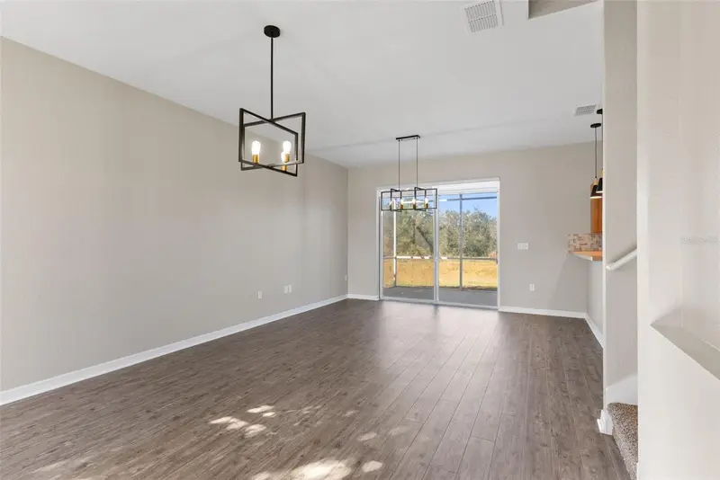 522 Parsley Ct, FL