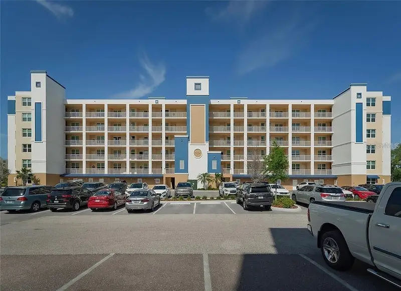 960 Starkey Rd #8402, FL