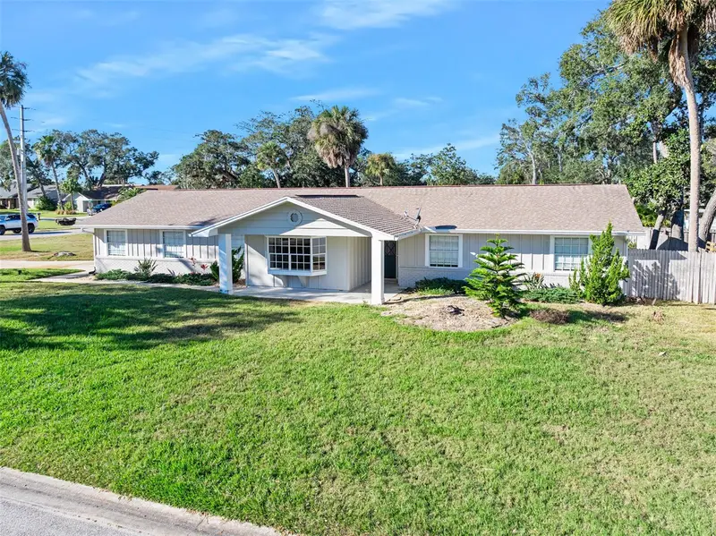 2 Avenue Bonita, FL