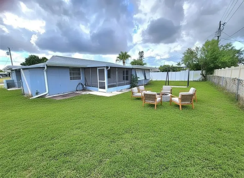 6447 Safford Ter, FL