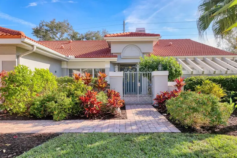 4305 Highland Oaks Cir, FL