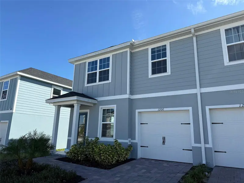 1200 Port Blue Way, FL
