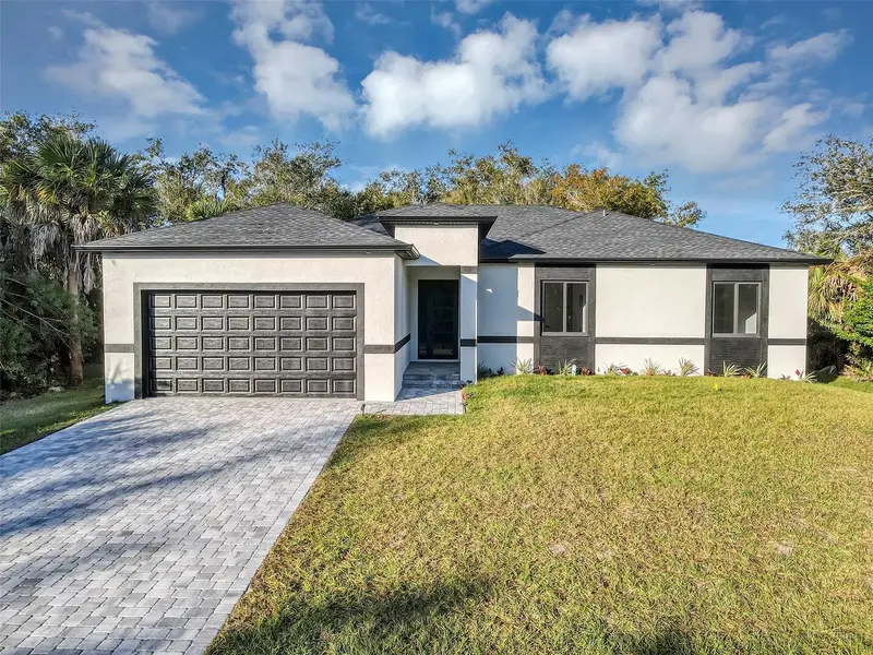 493 Sycamore St, FL