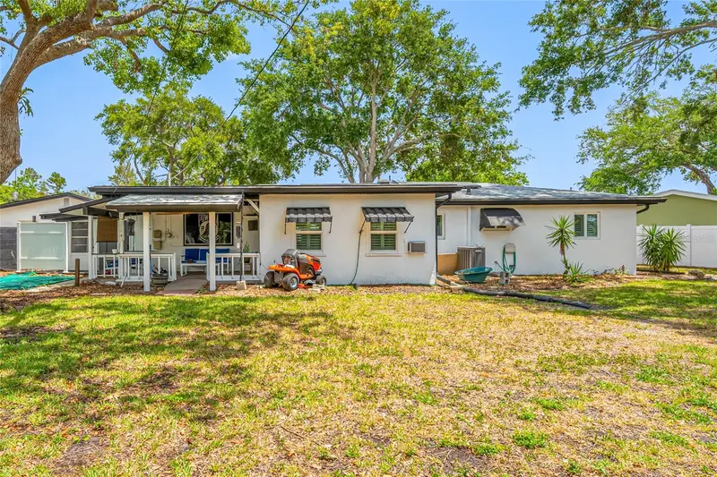 8444 8th Way N, FL