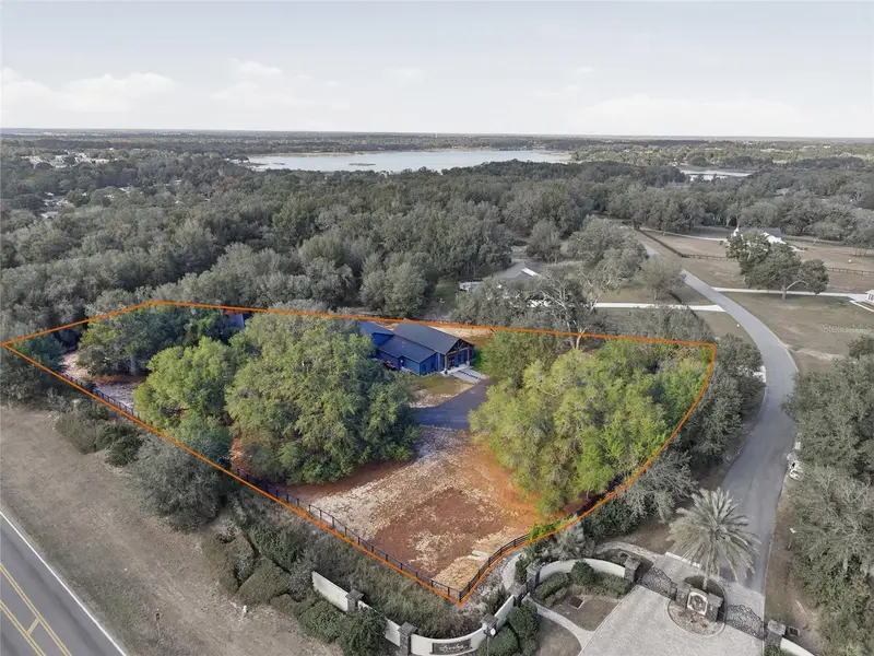 12052 Se 101st Court Rd, FL