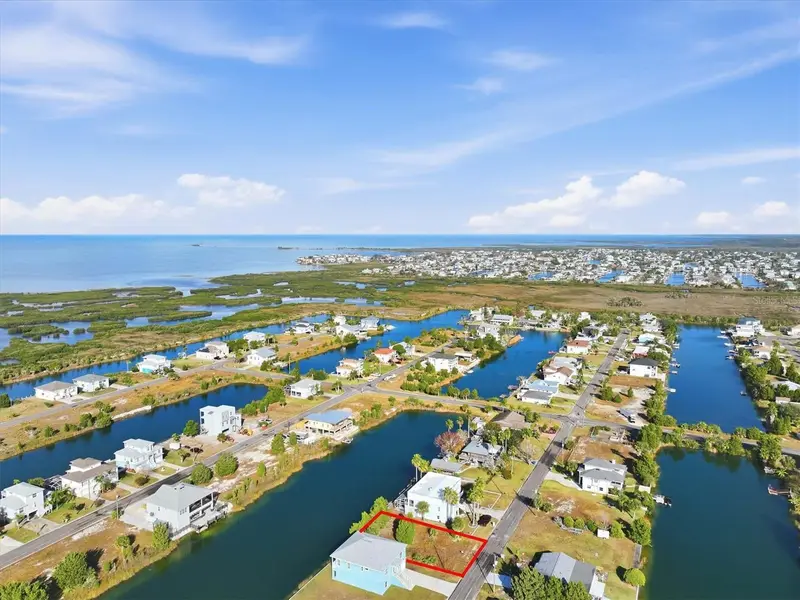 3325 Gardenia Dr, FL