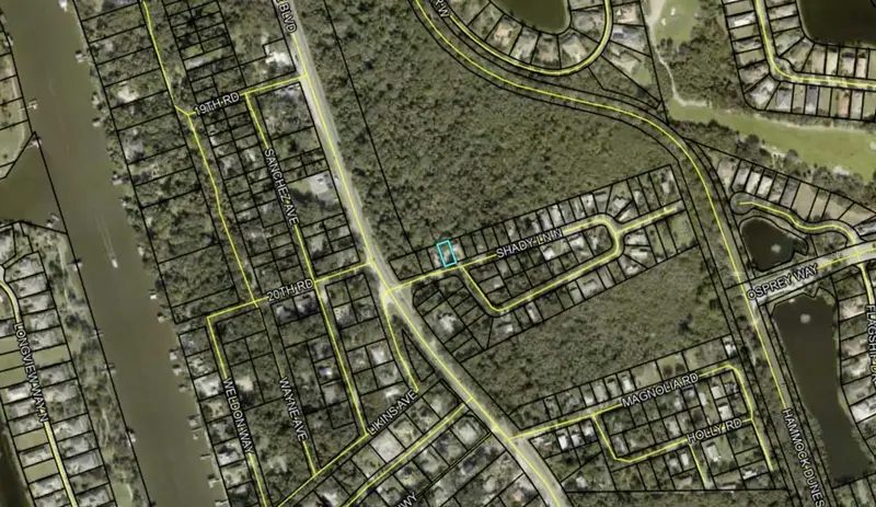 7 Shady Ln N, FL