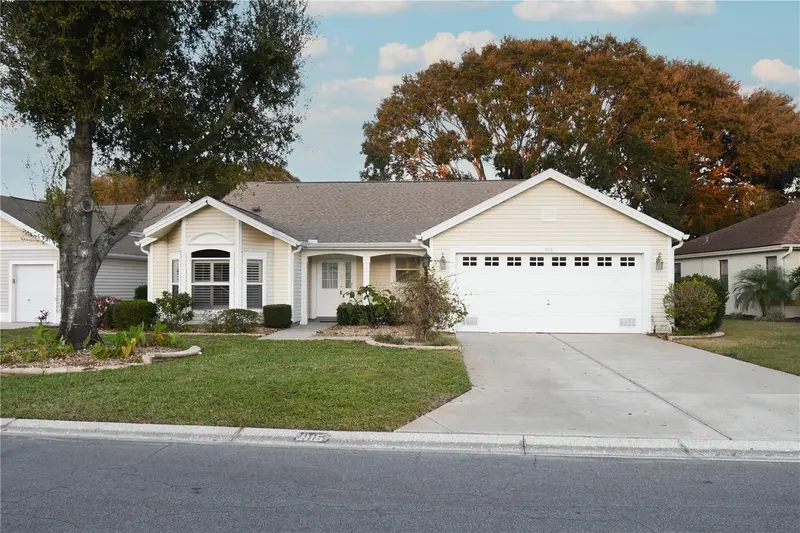 915 Ramos Dr, FL