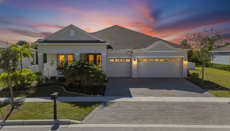 618 Manns Harbor Dr, FL