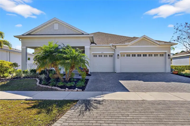 618 Manns Harbor Dr, FL
