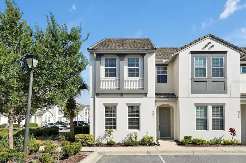 297 Captiva Dr, FL