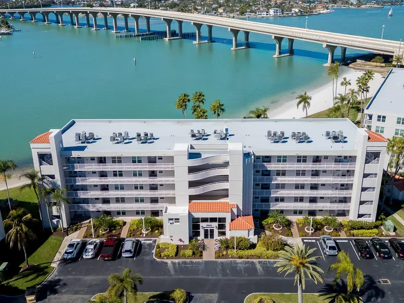 5901 Bahia Del Mar Circle, FL