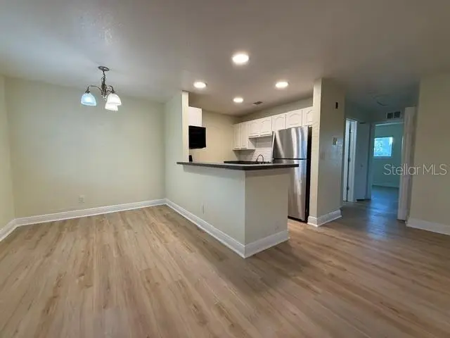 900 S Peninsula Dr #205, FL