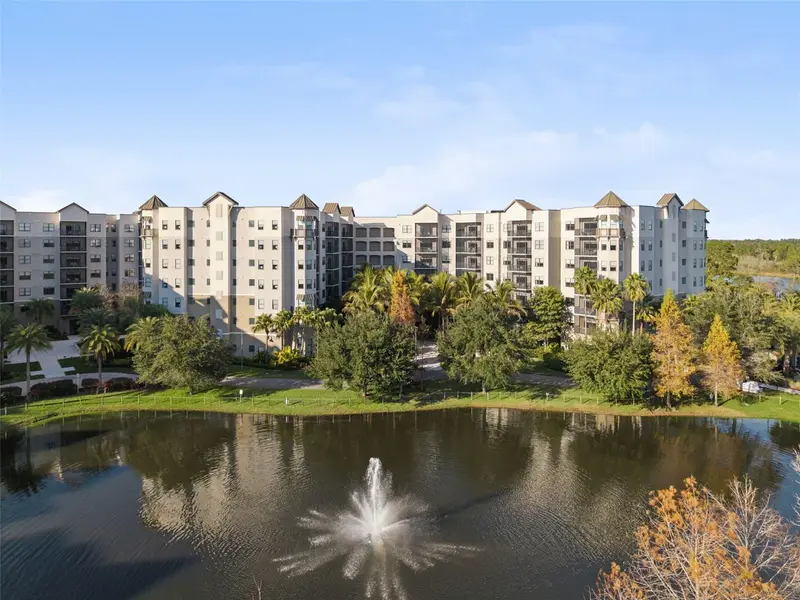 14501 Grove Resort Ave #1111, FL