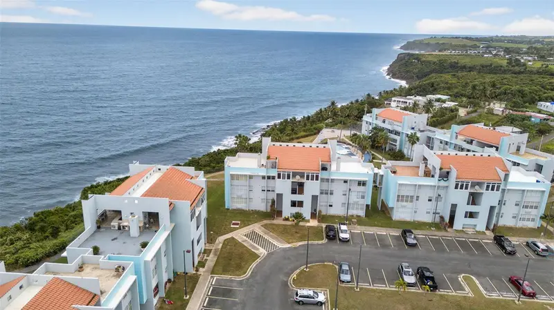 ParaíSo Del AtláNtico Carr. 4485 #Apt. 307, PR