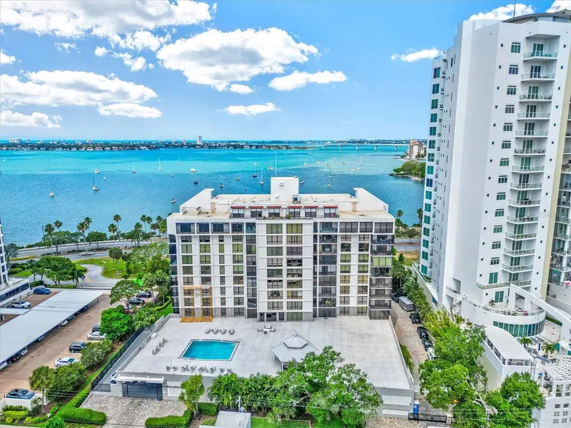 707 S Gulfstream Ave #906, FL