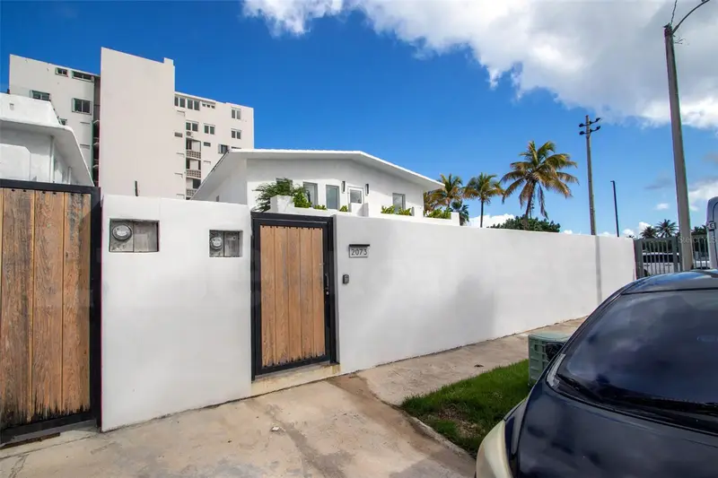 2073 Cacique St, PR