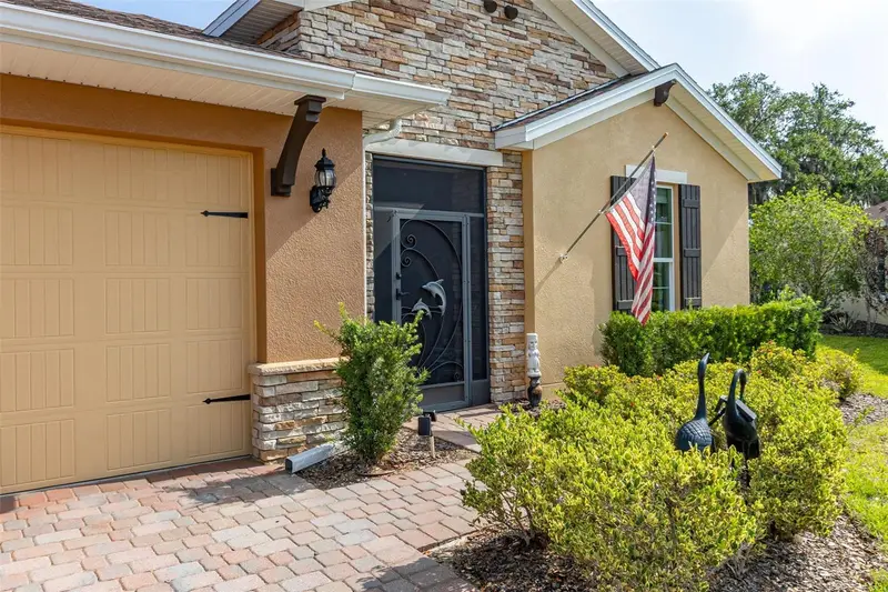677 Via Corso Ct, FL
