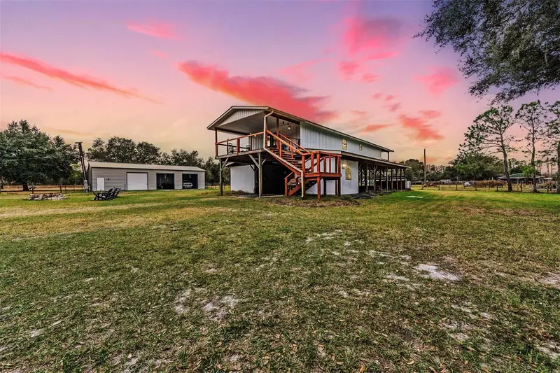 4622 Justin Lane, FL
