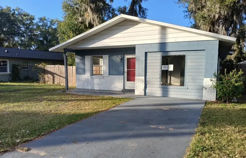 285 E Lake St, FL