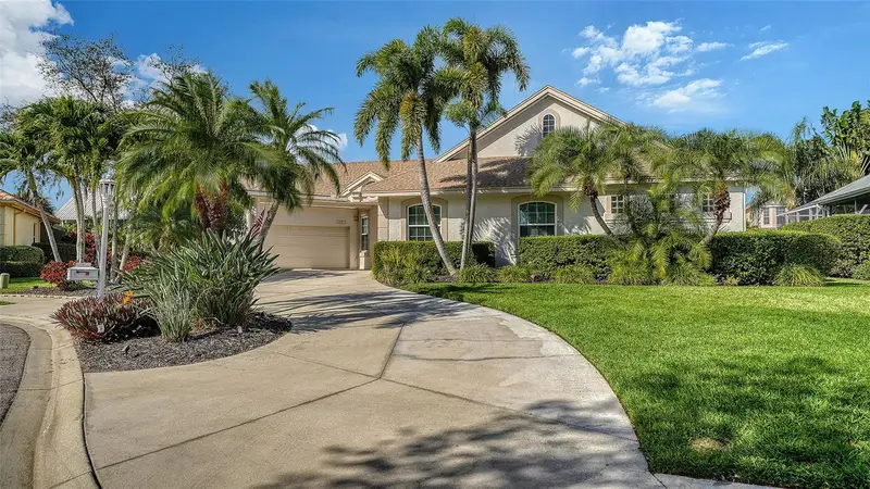 4707 Clipper Dr, FL