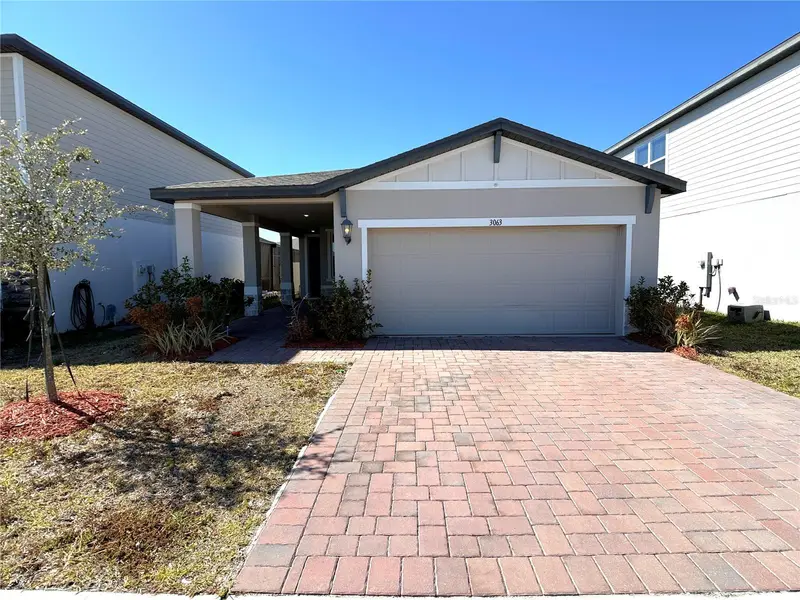 3063 Laurel Oak Ln, FL