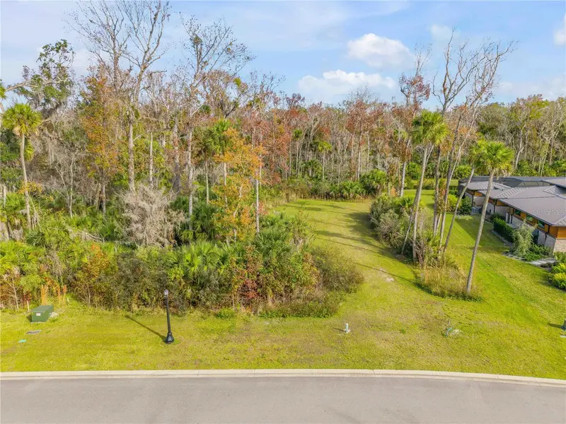 2307 Legacy Ln, FL