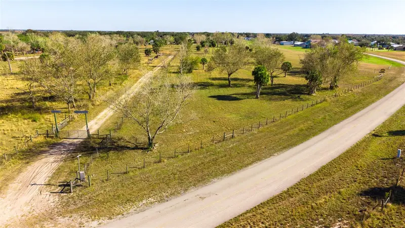 Sw 144th Pkwy, FL