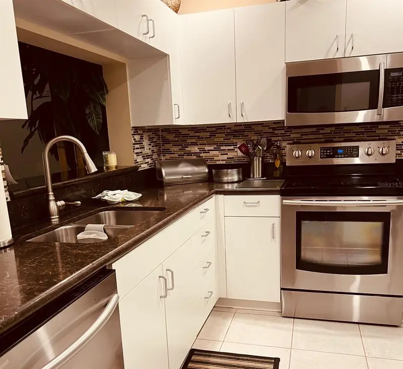 9620 Club South Cir #5101, FL