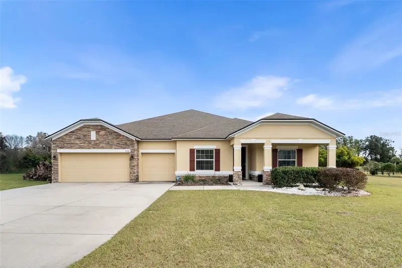 5615 Sw 215th Ter, FL