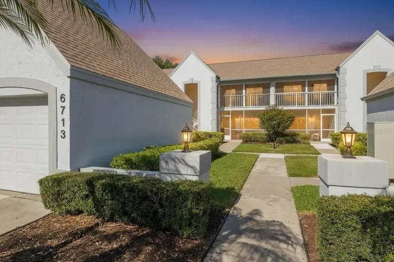 6713 Stone River Rd #103, FL